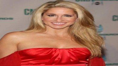 heidi newfield 3fe5a69b f506 4c2e 8f64 82edb360078 resize 750